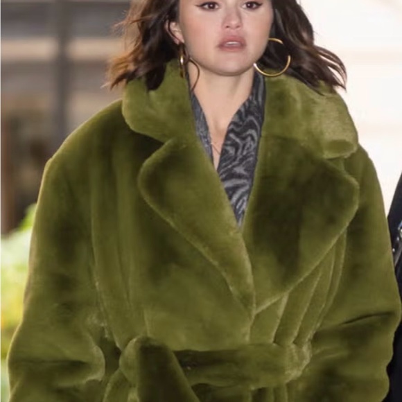 Women's Plush Mint Green Coat - Picture 2 of 9